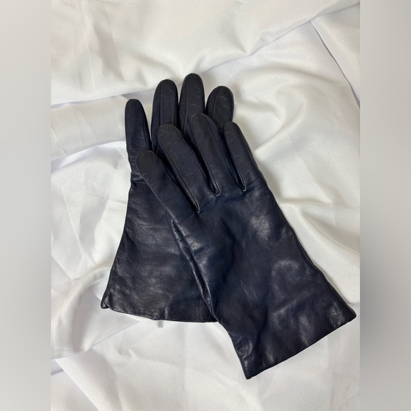 Accessories - Vintage Leather navy blue gloves